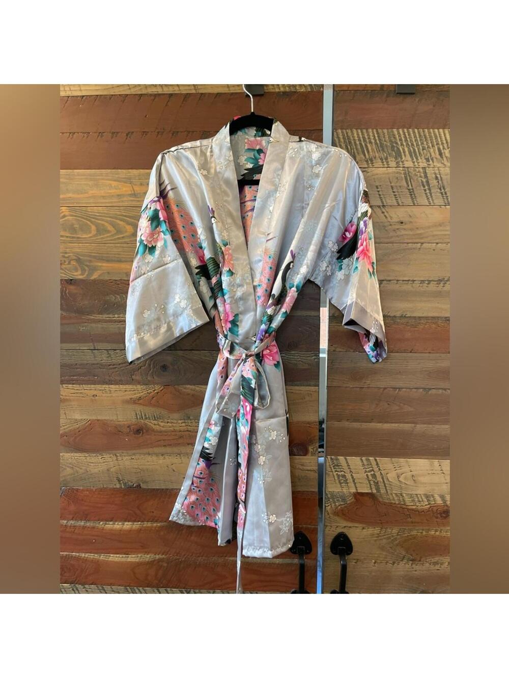 Silver silk robe with peacock print